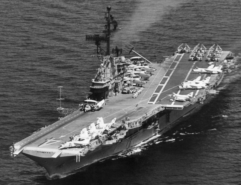 USS-Ticonderoga-1963